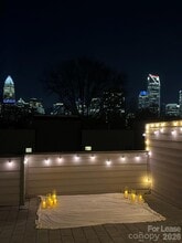 Building Photo - 916 Westbrook Dr