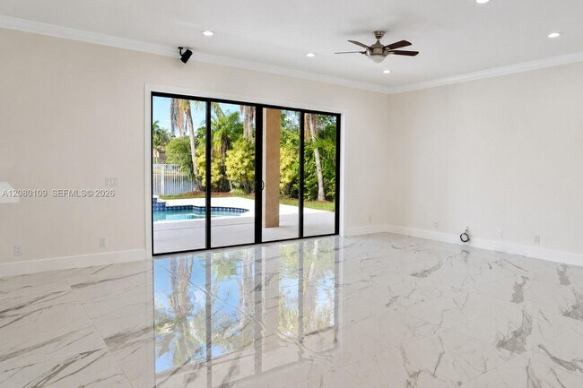 Building Photo - 1672 Victoria Pointe Cir