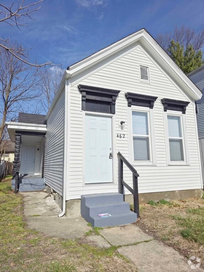 Building Photo - 462 N 29th St