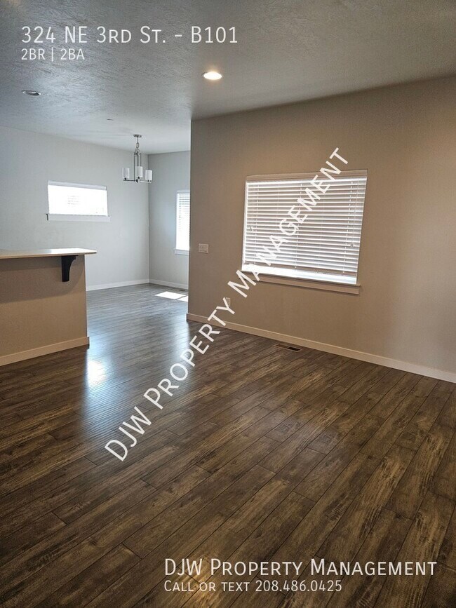 Building Photo - Immaculate 2 Bedroom in the Heart of Merid...