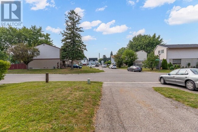 Building Photo - 18 Hernon Ct