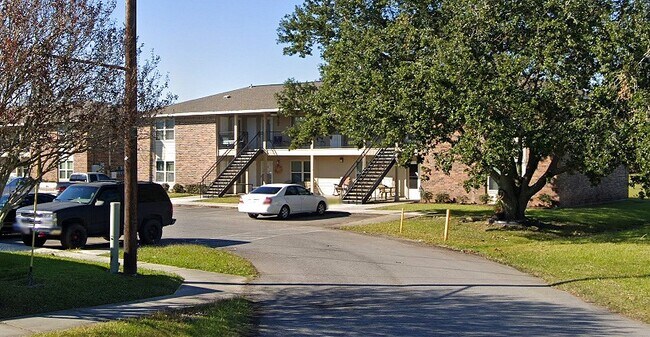 Foto del edificio - 16932 W Main St