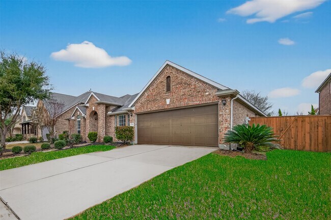 Foto del edificio - 17506 Waeback Dr