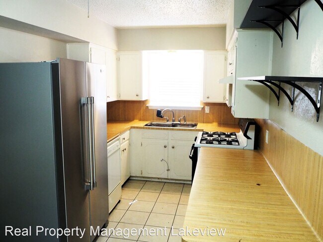 Foto del edificio - 3 br, 1.5 bath House - 2909 Brighton Circle