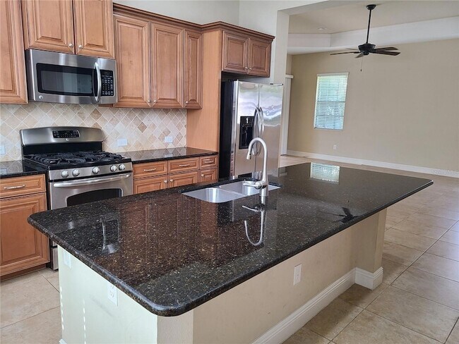 Foto del edificio - 14305 Stirling Dr