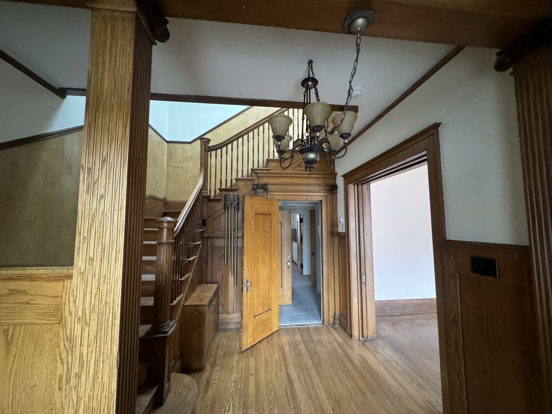 Central Hall - 842 W Galena St