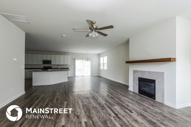 Building Photo - 3329 Osceola Lane