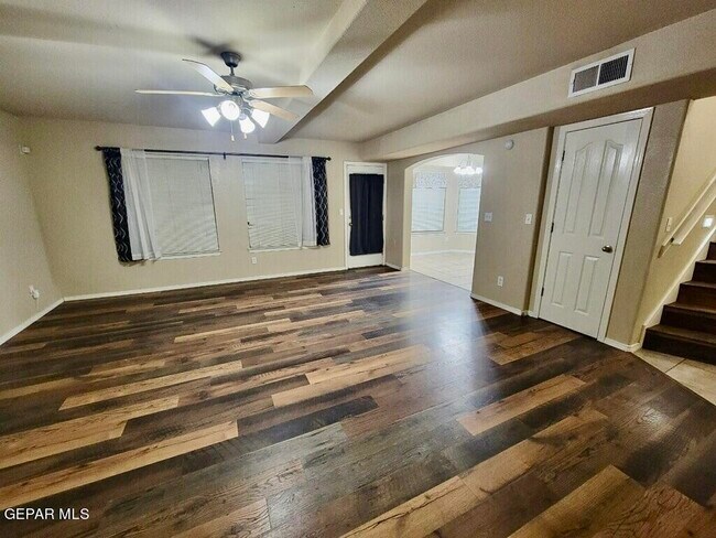 Building Photo - 12517 Paseo Rae Ave