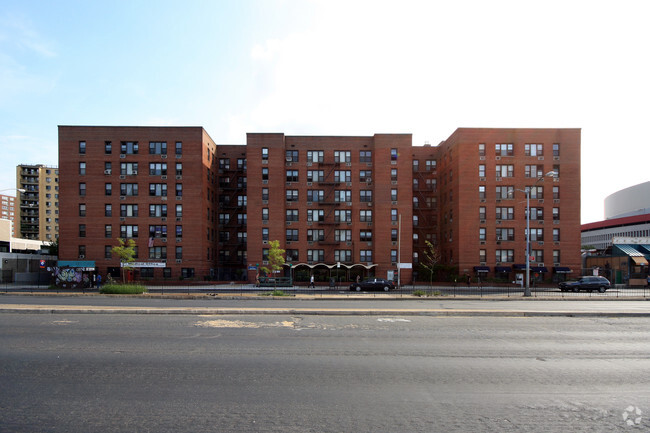 Building Photo - 86-35 Queens Blvd