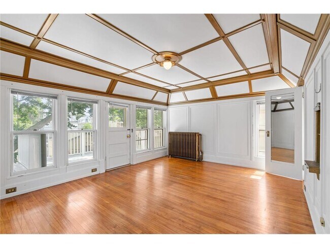 Building Photo - 3215 Blaisdell Ave