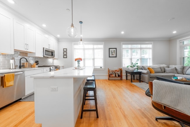 Photo - 135 College Farm Rd Apartment