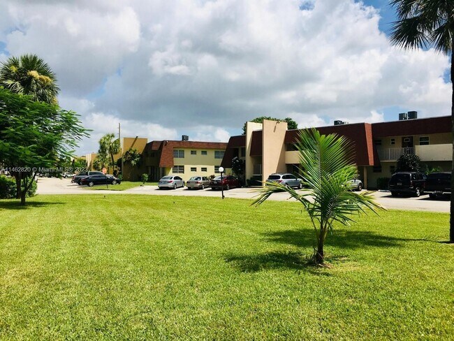 Building Photo - 3090 NW 46th Ave