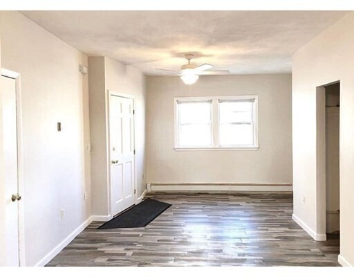 Foto del edificio - 175 F St