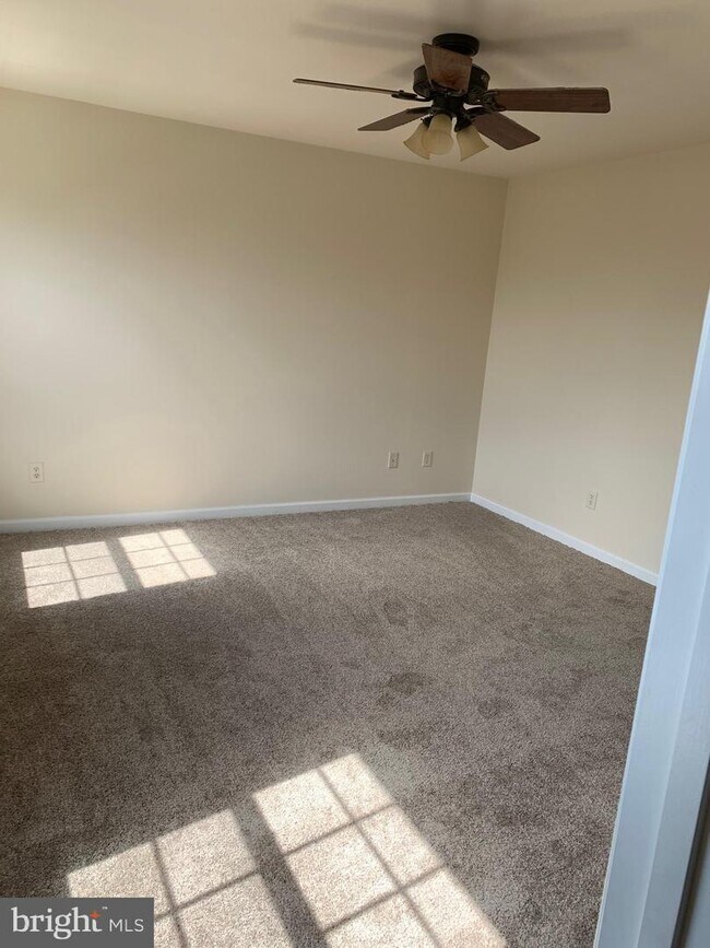 431 W Baltimore St, Greencastle, PA 17225 Townhome Rentals in