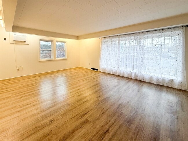 Building Photo - 9 Mt Pleasant St