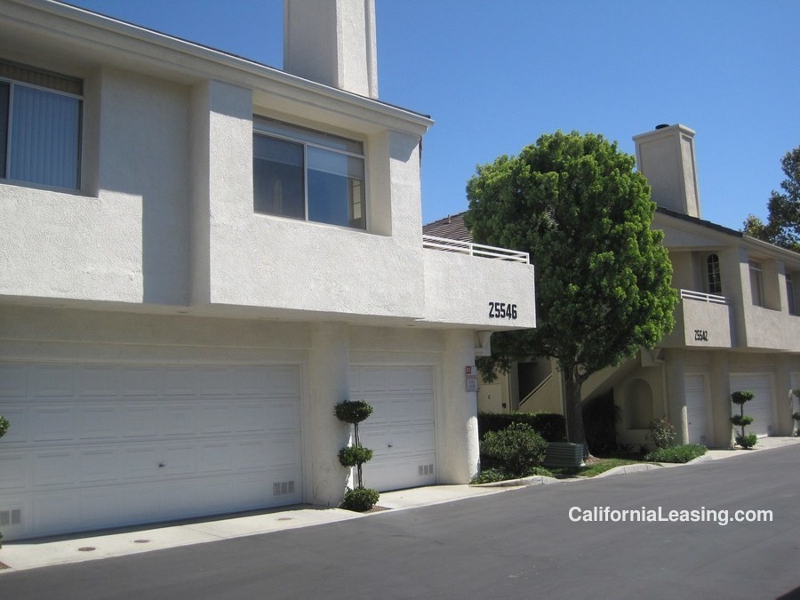 Foto principal - 25546 Hemingway Ave