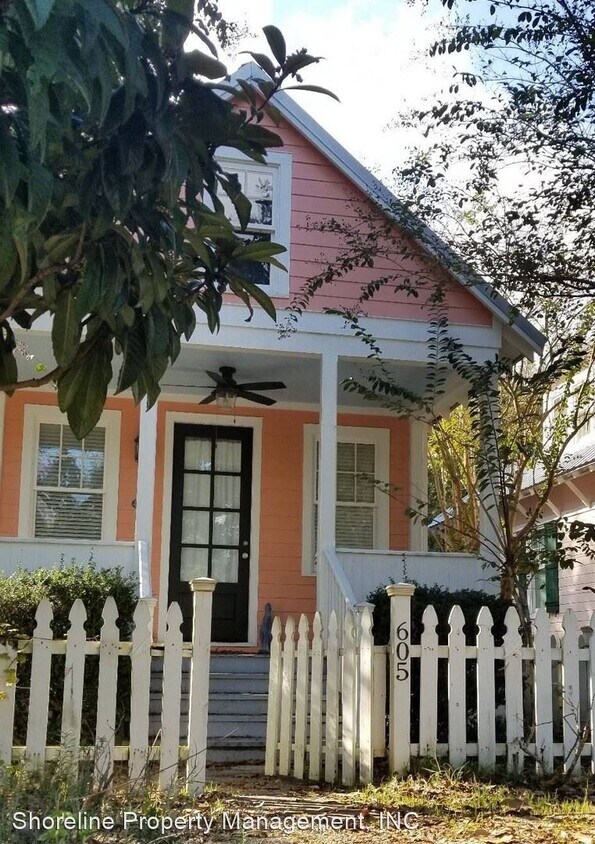 Foto principal - 2 br, 1 bath House - 605 Cottage Square Lane