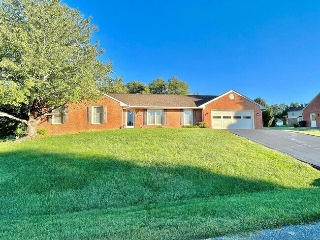 Foto del edificio - 4946 Appletree Dr