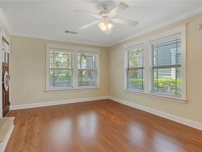Building Photo - 1725 Harvey Mitchell Pkwy S