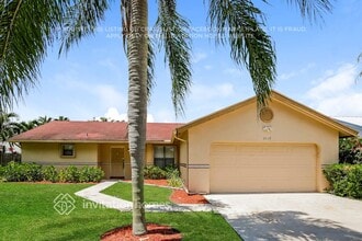 Building Photo - 8029 W Country Club Blvd