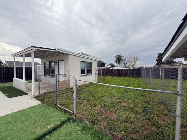 Foto del edificio - Multi Generation Home 4 Bedroom 3 Bath