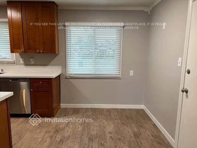 Building Photo - 5531 Central Ave