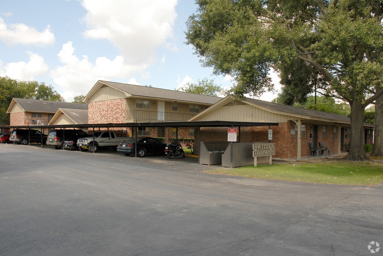 Primary Photo - Switzer Lane Apartments