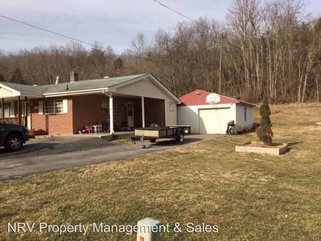 Foto del edificio - 3702 Kirk Hollow Rd