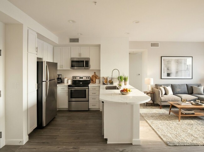 Building Photo - 3400 Cahuenga Blvd Los Angeles, CA 90068