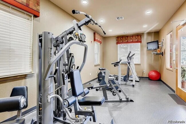 Foto del edificio - 5401 S Park Terrace Ave