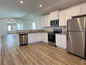 Building Photo - 208 Morrison Dr