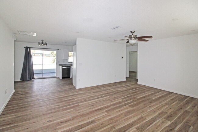 Foto del edificio - Venice East Annual Home for Rent