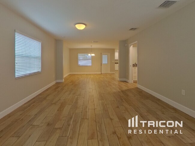 Foto del edificio - 2717 W Spruce St