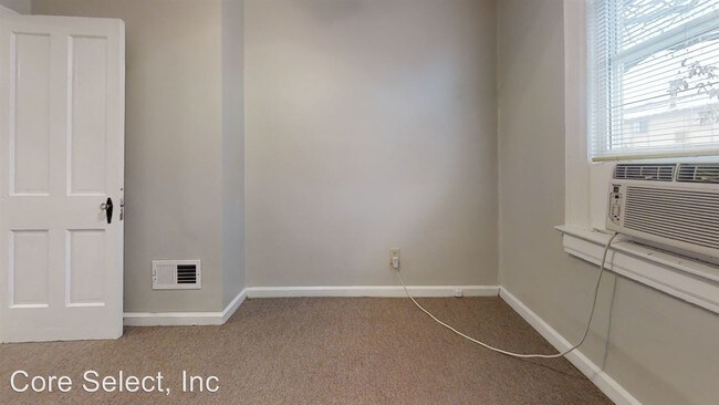 Foto del edificio - 1565 Highland St