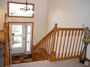 Building Photo - 1420 Sharloh LP