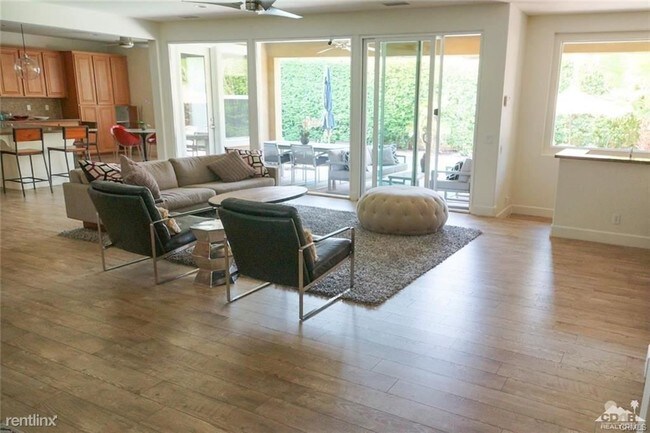 Building Photo - 4 br, 4 bath House - 14 Lake Mendocino Dr