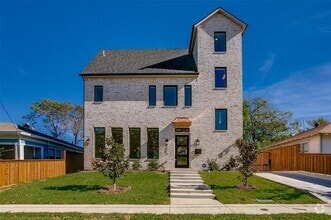 Building Photo - 424 N Denver St