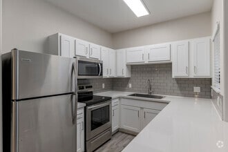 Interior Photo - Bayside