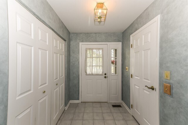 Building Photo - 376 Bentley Pl