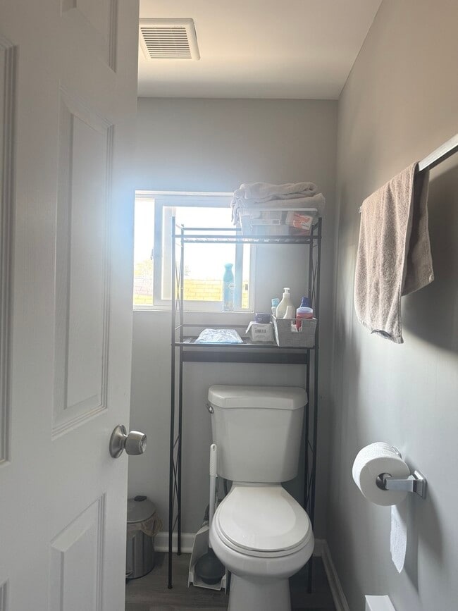 Foto del edificio - 2971 S Lyman St