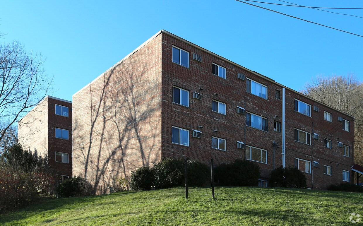 Primary Photo - Hill Side Apartments