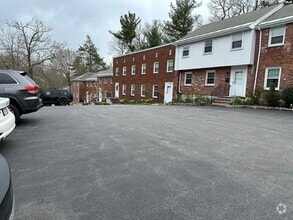 Building Photo - 715 Hammond St