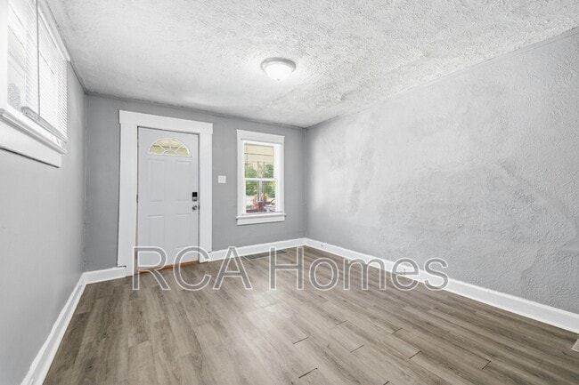 Photo - 1358 North Gale Street House