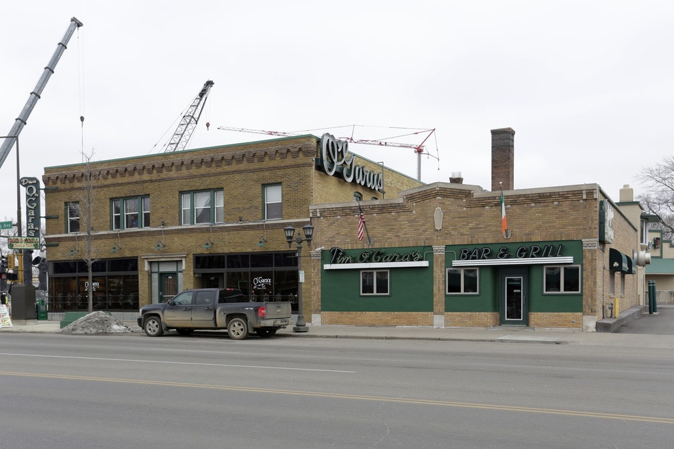 Merriam Park West 2 Bedroom Senior Living Apartments for Rent Saint