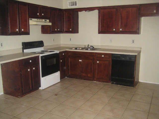 Foto del edificio - 821 Quinette Dr