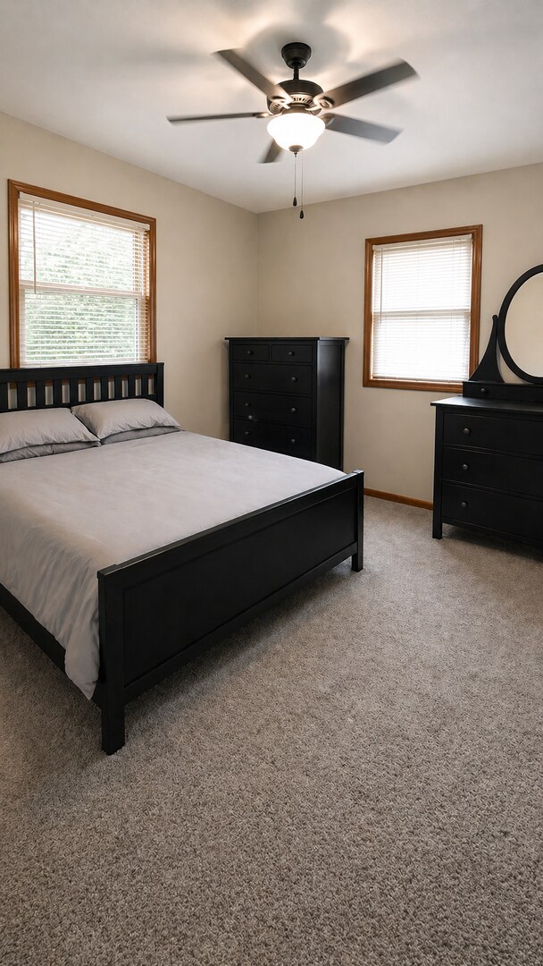 Building Photo - 3 Bedroom 2 Bathroom Single Family Home