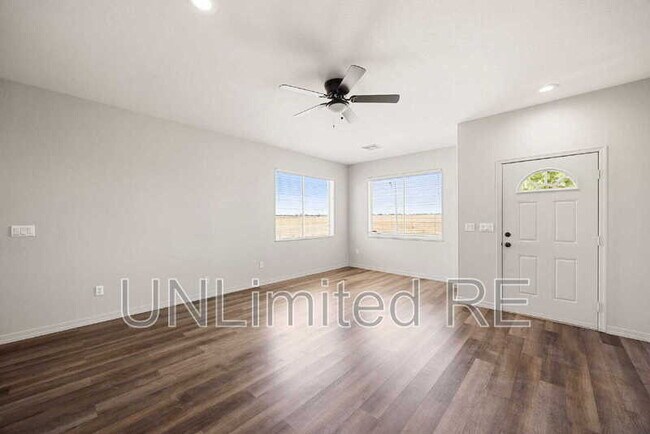 Building Photo - 6001 N Tower Ln