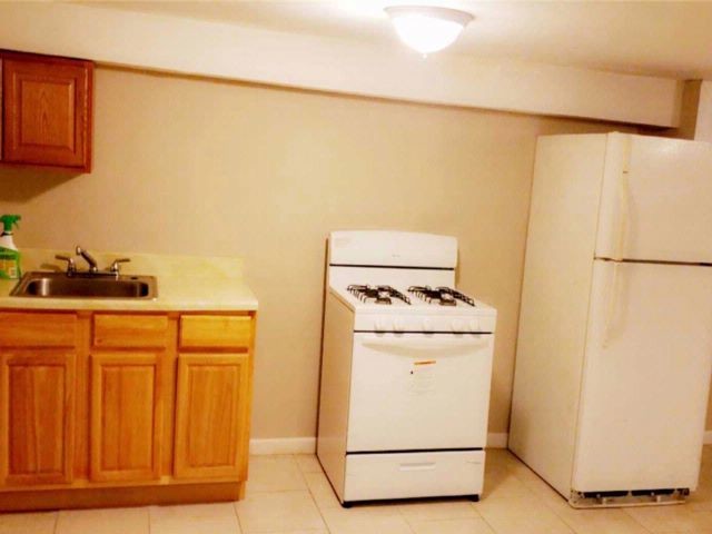 Foto del edificio - 791 Barbey St