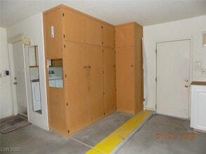 Building Photo - 9405 Slate Dr