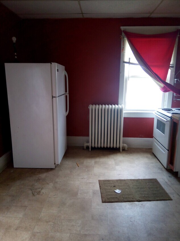 Primary Photo - 1218 E 2nd St